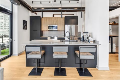 Tiny photo for 740 W Fulton Street #614, Chicago, IL 60661 (MLS # 12667566)
