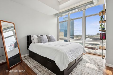Tiny photo for 212 E CULLERTON Street #PH06, Chicago, IL 60616 (MLS # 12404276)