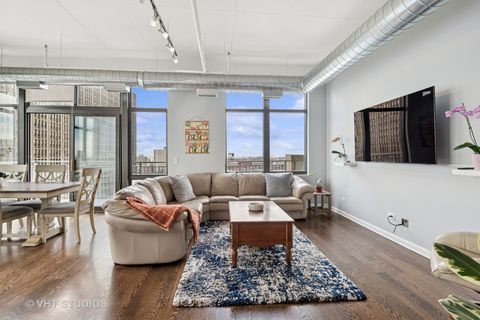 Tiny photo for 212 E CULLERTON Street #PH06, Chicago, IL 60616 (MLS # 12404276)