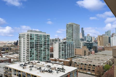 Tiny photo for 212 E CULLERTON Street #PH06, Chicago, IL 60616 (MLS # 12404276)