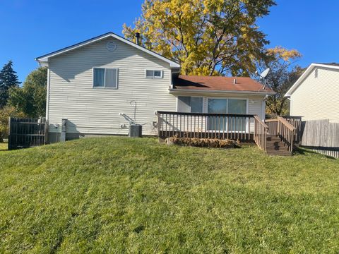 Tiny photo for 125 Deerpath Road, Matteson, IL 60443 (MLS # 12516173)