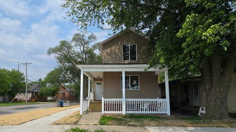 Photo of 301 N West Avenue, Kankakee, IL 60901 (MLS # 12358135)