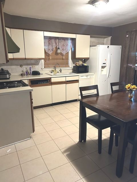 Tiny photo for 639 Coolidge Street, Chicago Heights, IL 60411 (MLS # 12519503)