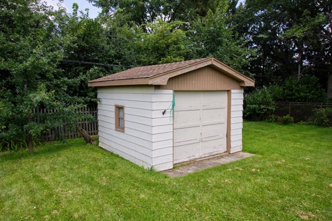 Tiny photo for 16W320 94th Street, Burr Ridge, IL 60527 (MLS # 12744406)