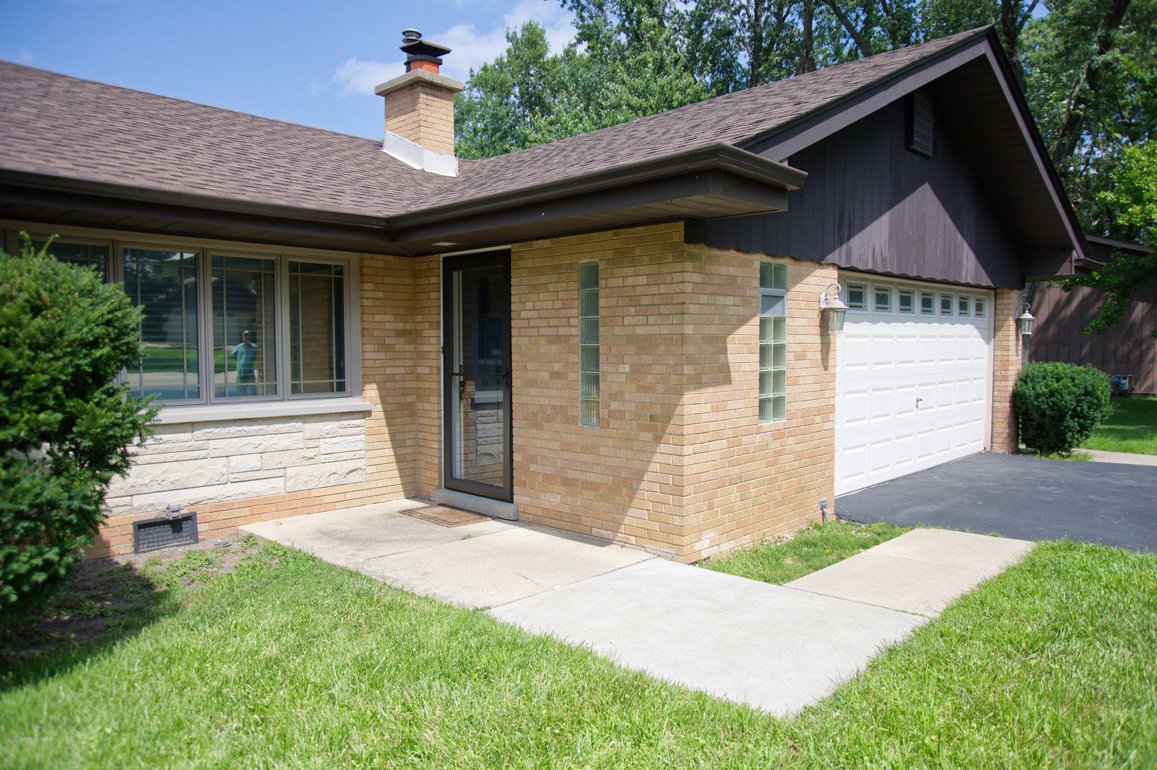 16W320 94th Street