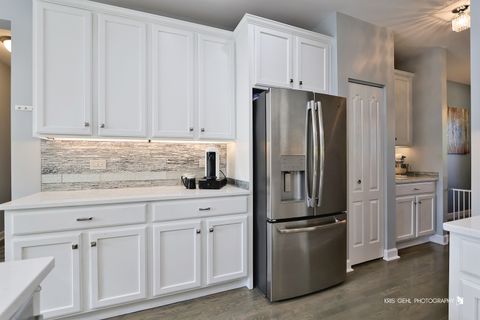 Tiny photo for 2800 SWEET CLOVER Way, Wauconda, IL 60084 (MLS # 12487779)