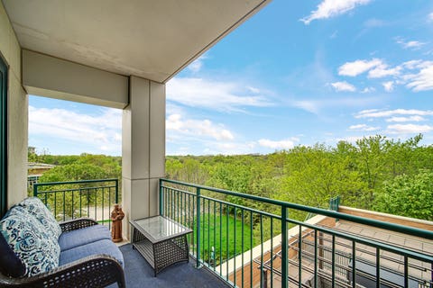 Tiny photo for 6420 DOUBLE EAGLE Drive #414, Woodridge, IL 60517 (MLS # 12703729)