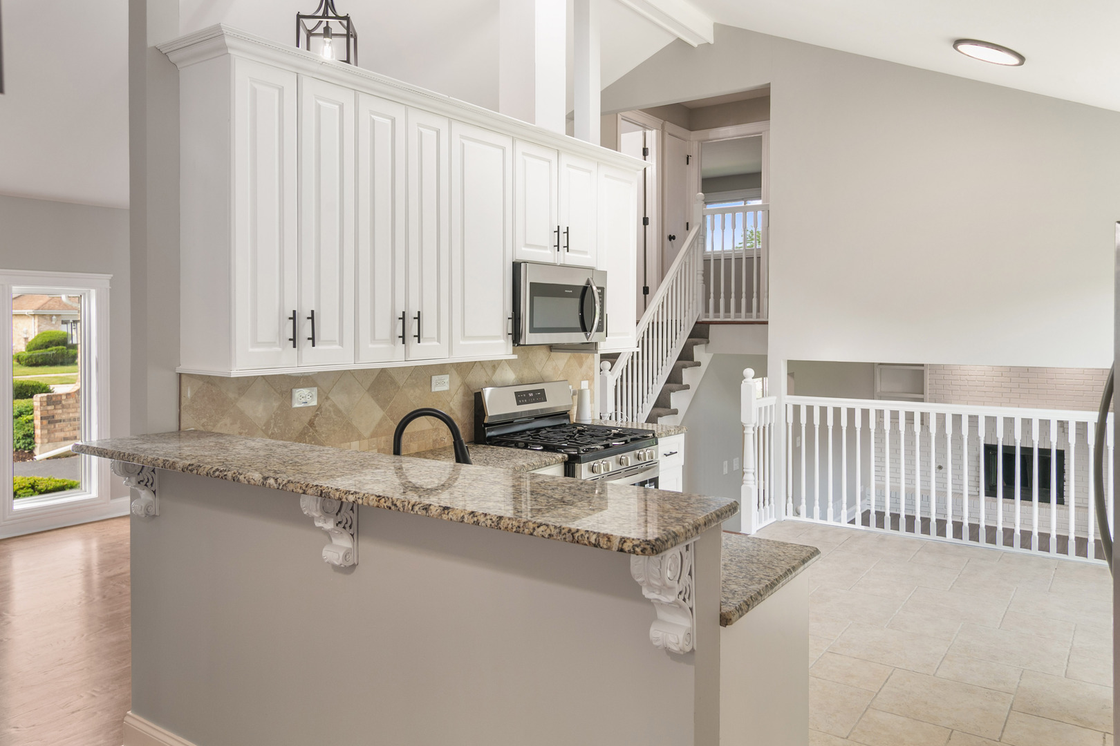 6118 White Birch Lane