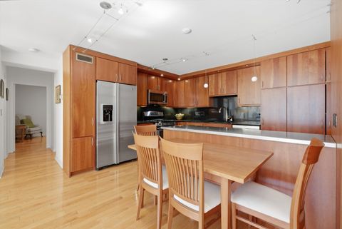 Tiny photo for 850 N Dewitt Place #9J, Chicago, IL 60611 (MLS # 12578642)