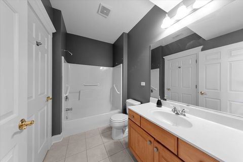 Tiny photo for 111 S 5th Avenue #D, St. Charles, IL 60174 (MLS # 12581210)