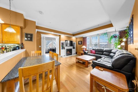 Tiny photo for 111 S 5th Avenue #D, St. Charles, IL 60174 (MLS # 12581210)