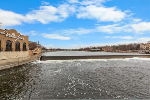 Tiny photo for 111 S 5th Avenue #D, St. Charles, IL 60174 (MLS # 12581210)