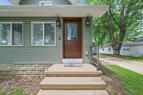 Tiny photo for 209 S Chestnut Street, Pesotum, IL 61863 (MLS # 12428277)