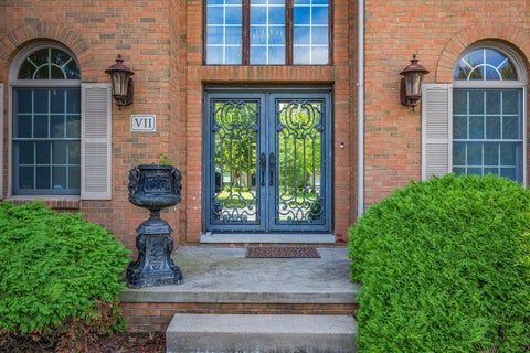 Tiny photo for 7 Smokey Court, Bloomington, IL 61704 (MLS # 12758033)