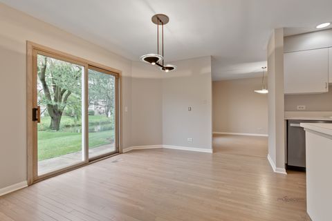 Tiny photo for 279 Brunswick Drive, Buffalo Grove, IL 60089 (MLS # 12596308)