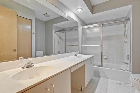 Tiny photo for 279 Brunswick Drive, Buffalo Grove, IL 60089 (MLS # 12596308)