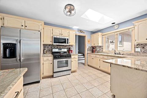 Tiny photo for 13201 Meadow Hill Lane, Lemont, IL 60439 (MLS # 12625054)