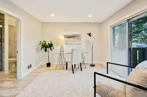 Tiny photo for 7 Nacona Lane, Indian Head Park, IL 60525 (MLS # 12620896)
