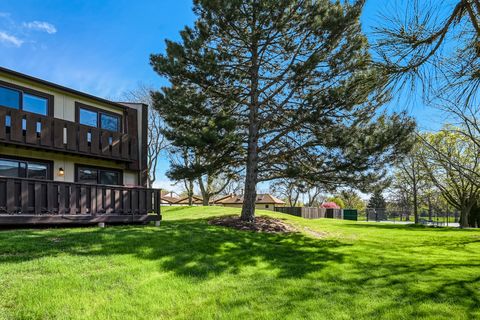 Tiny photo for 7 Nacona Lane, Indian Head Park, IL 60525 (MLS # 12620896)