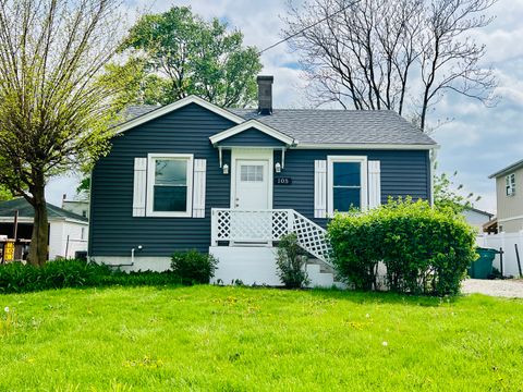 Photo of 105 W Prairie Avenue, Manhattan, IL 60442 (MLS # 12625830)