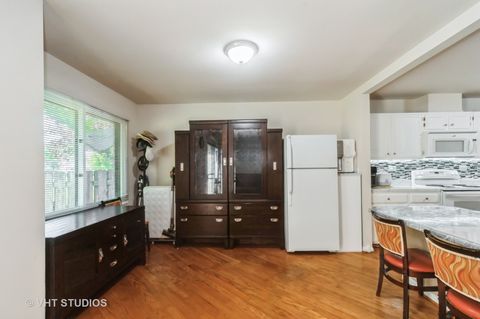 Tiny photo for 412 Bluebird Lane #412, Deerfield, IL 60015 (MLS # 12381604)