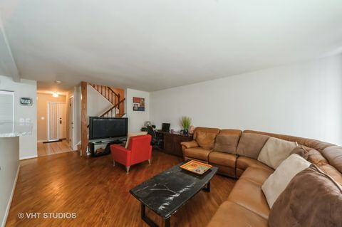 Tiny photo for 412 Bluebird Lane #412, Deerfield, IL 60015 (MLS # 12381604)