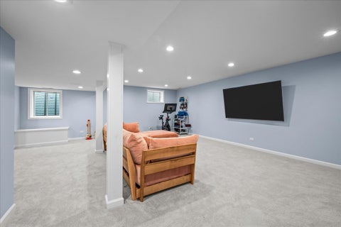 Tiny photo for 363 Newman Court, Lake Bluff, IL 60044 (MLS # 12765018)
