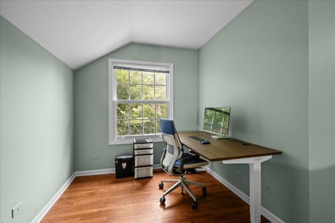 Tiny photo for 363 Newman Court, Lake Bluff, IL 60044 (MLS # 12765018)