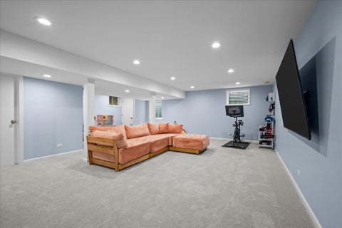Tiny photo for 363 Newman Court, Lake Bluff, IL 60044 (MLS # 12765018)