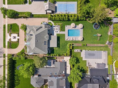 Tiny photo for 21 E 8th Street, Hinsdale, IL 60521 (MLS # 12620667)