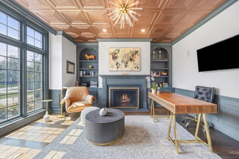 Tiny photo for 21 E 8th Street, Hinsdale, IL 60521 (MLS # 12620667)