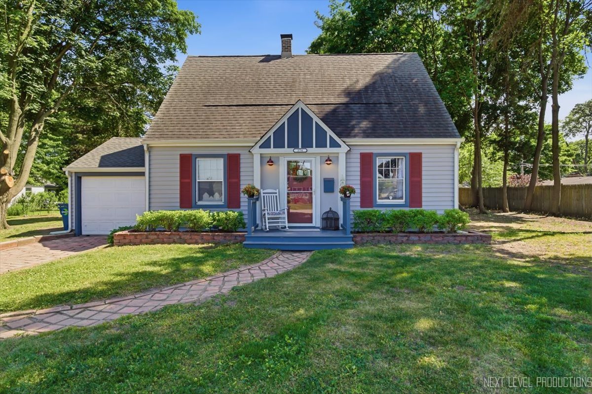 356 Lakelawn Boulevard