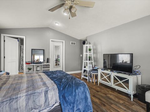 Tiny photo for 422 N Rockford Avenue, Rockford, IL 61107 (MLS # 12478823)