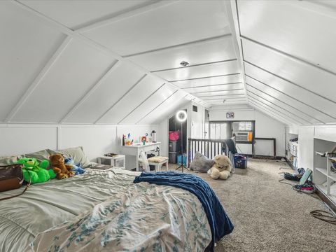 Tiny photo for 422 N Rockford Avenue, Rockford, IL 61107 (MLS # 12478823)