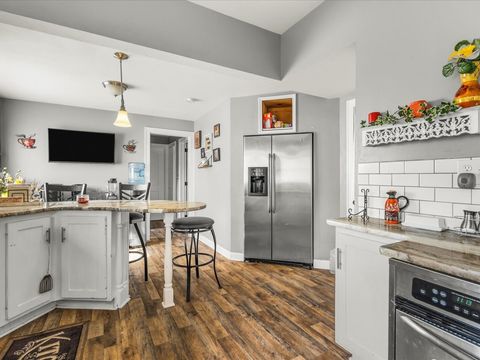 Tiny photo for 422 N Rockford Avenue, Rockford, IL 61107 (MLS # 12478823)