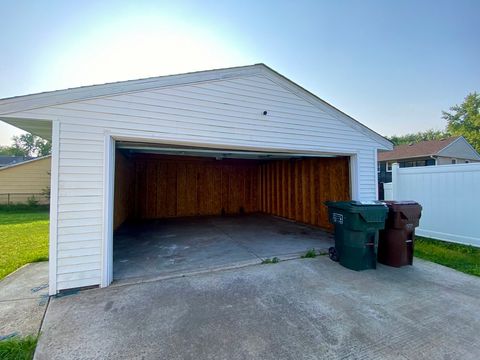 Tiny photo for 130 N Oak Lane, Glenwood, IL 60425 (MLS # 12436864)