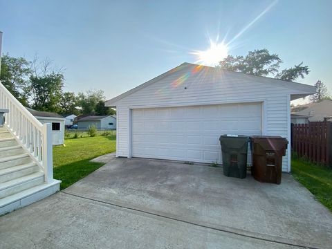 Tiny photo for 130 N Oak Lane, Glenwood, IL 60425 (MLS # 12436864)