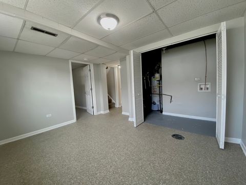 Tiny photo for 130 N Oak Lane, Glenwood, IL 60425 (MLS # 12436864)
