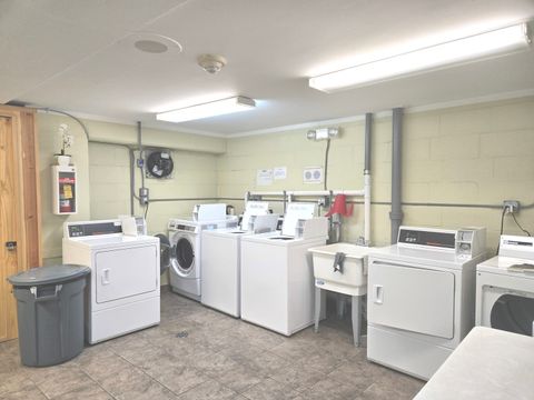 Tiny photo for 2920 N HARLEM Avenue #4B, Elmwood Park, IL 60707 (MLS # 12673854)
