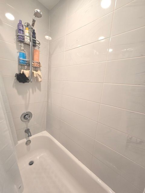 Tiny photo for 2920 N HARLEM Avenue #4B, Elmwood Park, IL 60707 (MLS # 12673854)