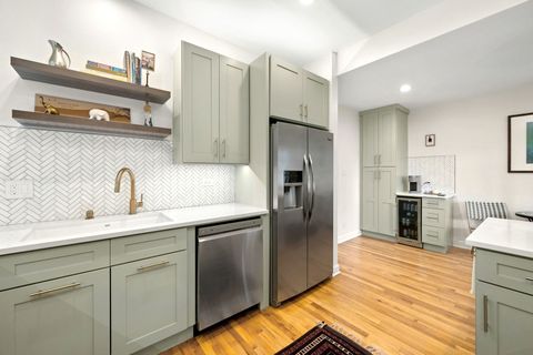Tiny photo for 4717 N BEACON Street #3S, Chicago, IL 60640 (MLS # 12589774)