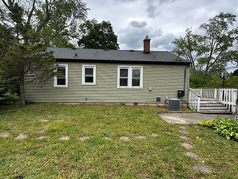 Tiny photo for 1N100 Harriet Street, Wheaton, IL 60187 (MLS # 12491649)