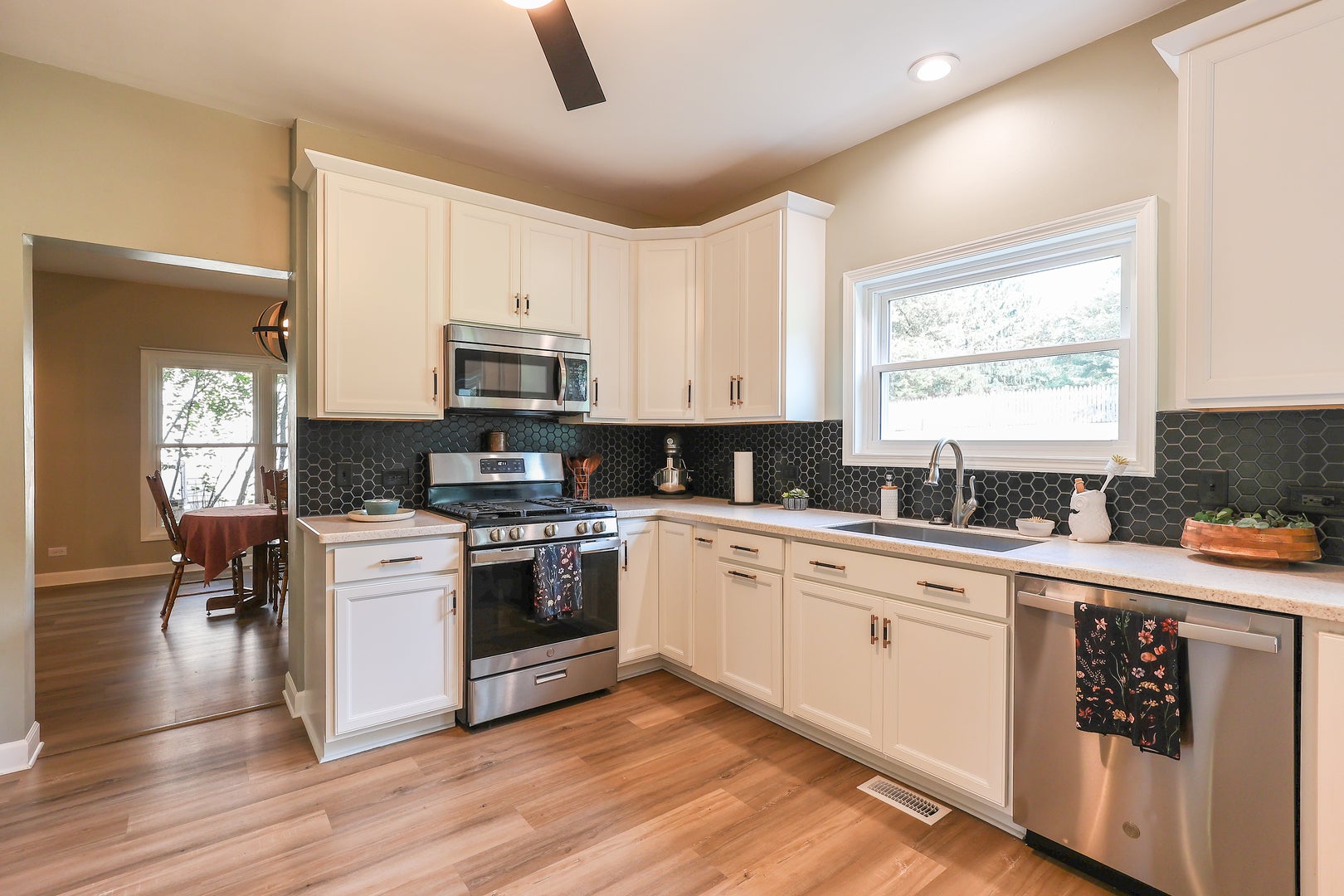 16 Crystal Ridge Drive