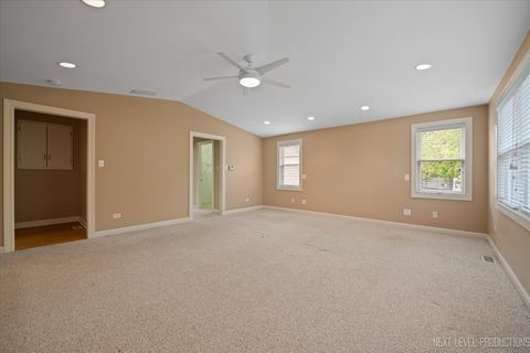 Tiny photo for 4830 Wolf Road, Western Springs, IL 60558 (MLS # 12540109)