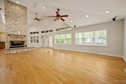 Tiny photo for 4830 Wolf Road, Western Springs, IL 60558 (MLS # 12540109)