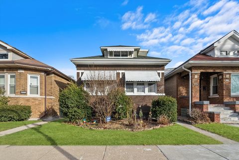 8325 S Dante Avenue Chicago IL 60619
