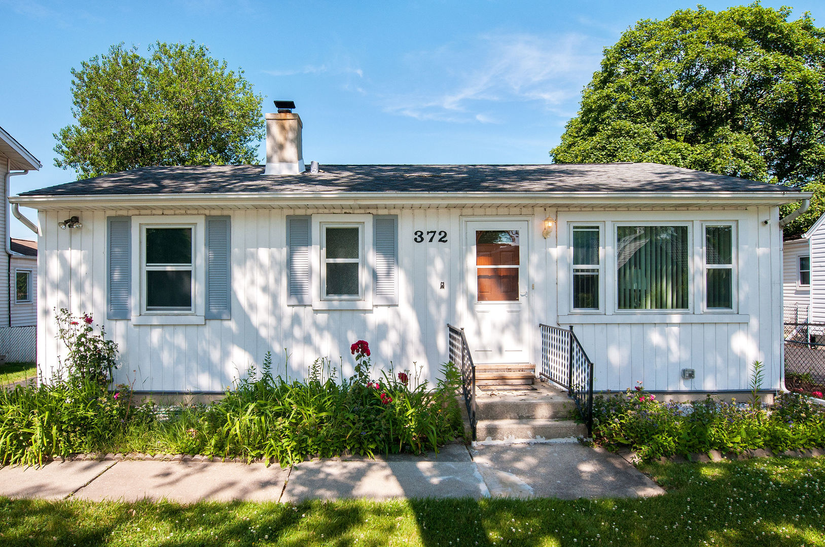 372 N Walnut Avenue