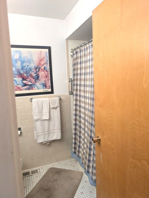 Tiny photo for 90 N Dee Road #90, Park Ridge, IL 60068 (MLS # 12745920)