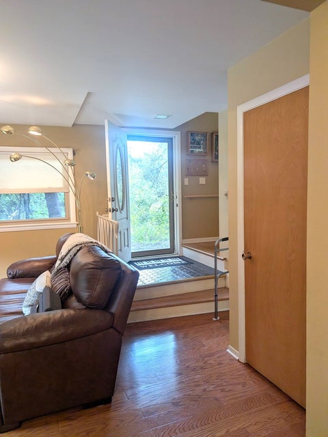 Tiny photo for 90 N Dee Road #90, Park Ridge, IL 60068 (MLS # 12745920)