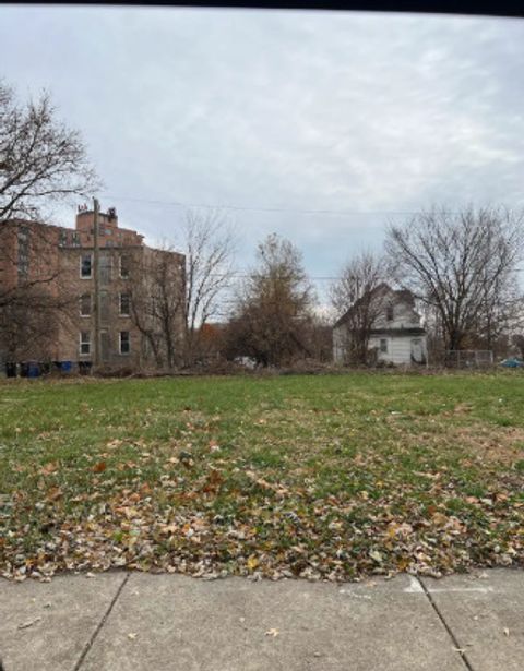 6537 S Emerald Avenue Chicago IL 60621